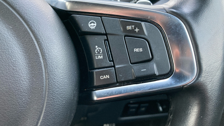 Jaguar XE 2.0 Ingenium Landmark Edition 4dr Auto Petrol Saloon